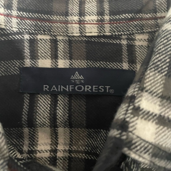 NWT Rainforest cotton button down plaid flannel shirt in a charcoal combo. Small - Picture 6 of 7